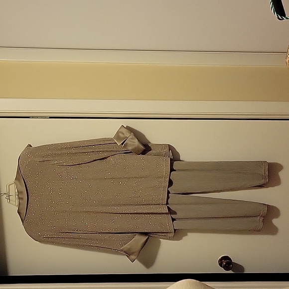 R&M Richards 3 Piece Set - Picture 2 of 14